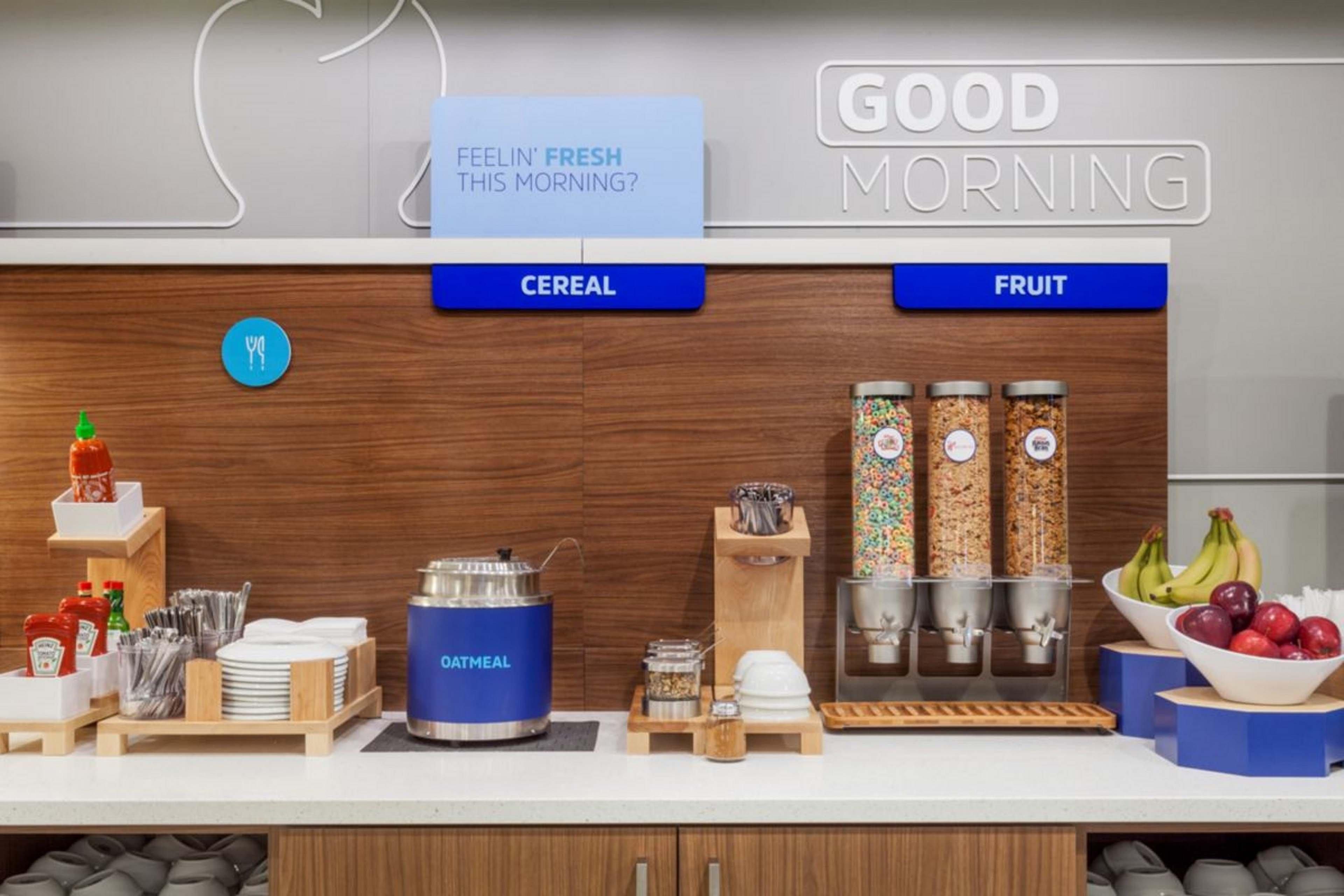 Holiday Inn Express & Suites Farmington Hills - Detroit By Ihg Dış mekan fotoğraf