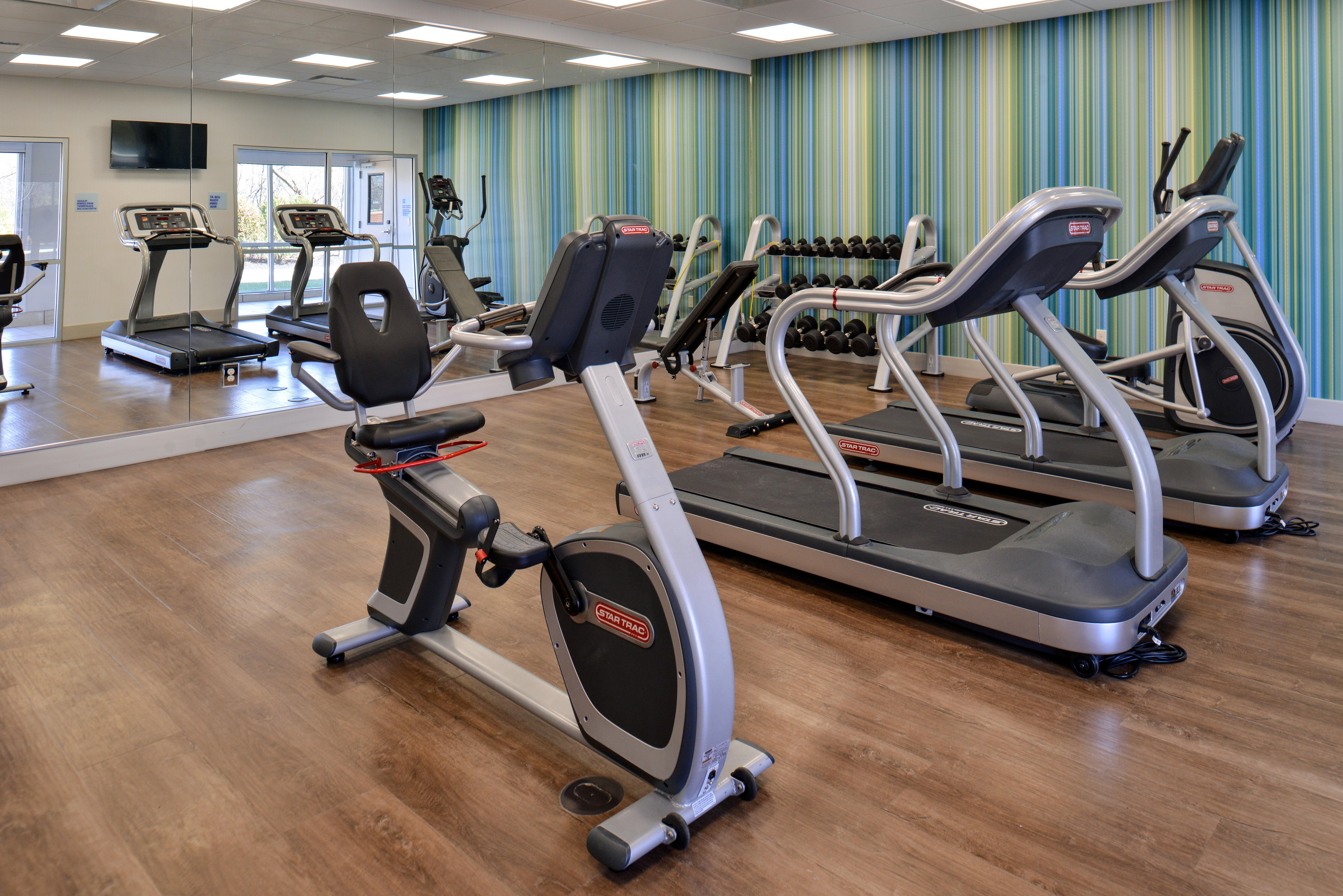 Holiday Inn Express & Suites Farmington Hills - Detroit By Ihg Dış mekan fotoğraf