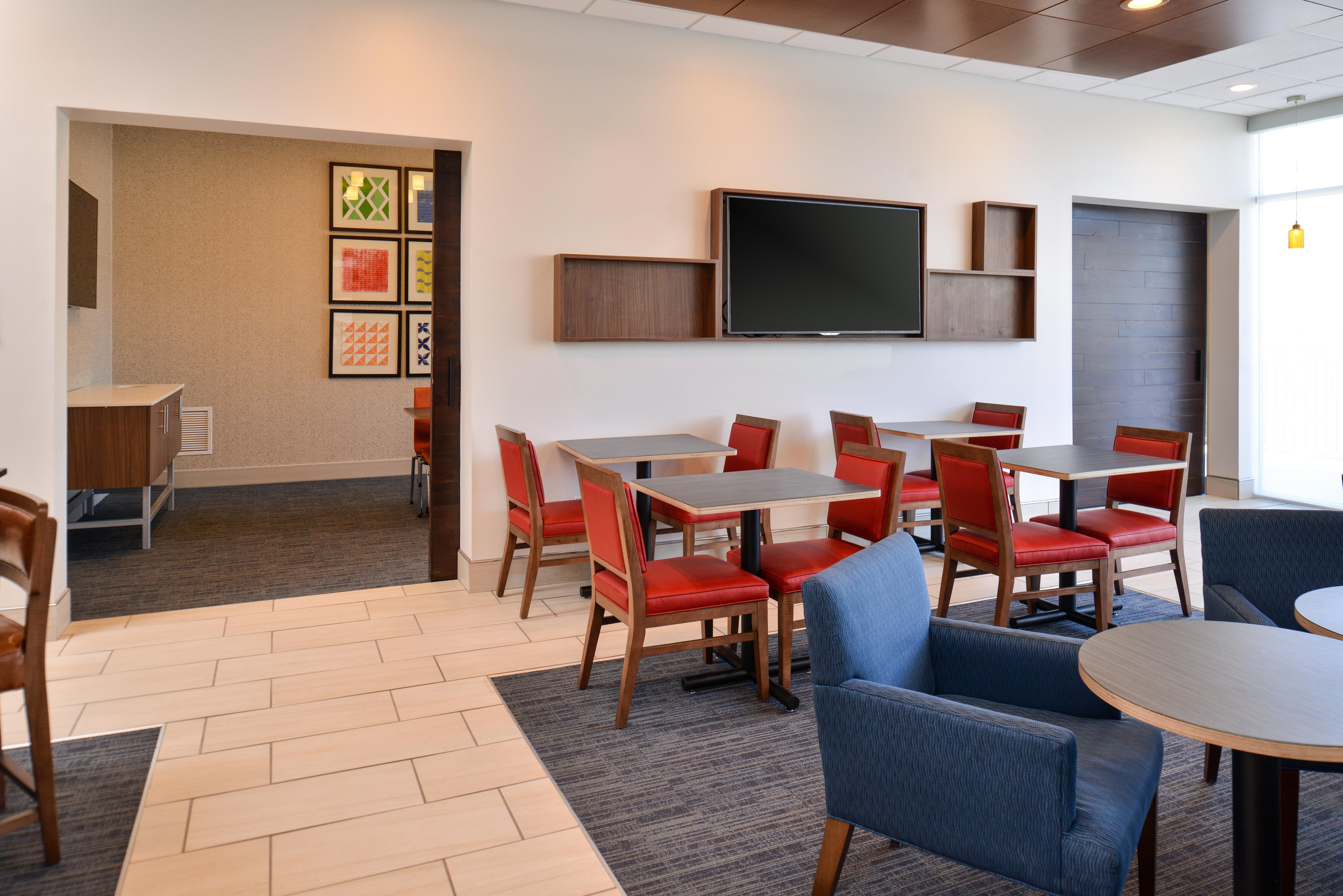 Holiday Inn Express & Suites Farmington Hills - Detroit By Ihg Dış mekan fotoğraf